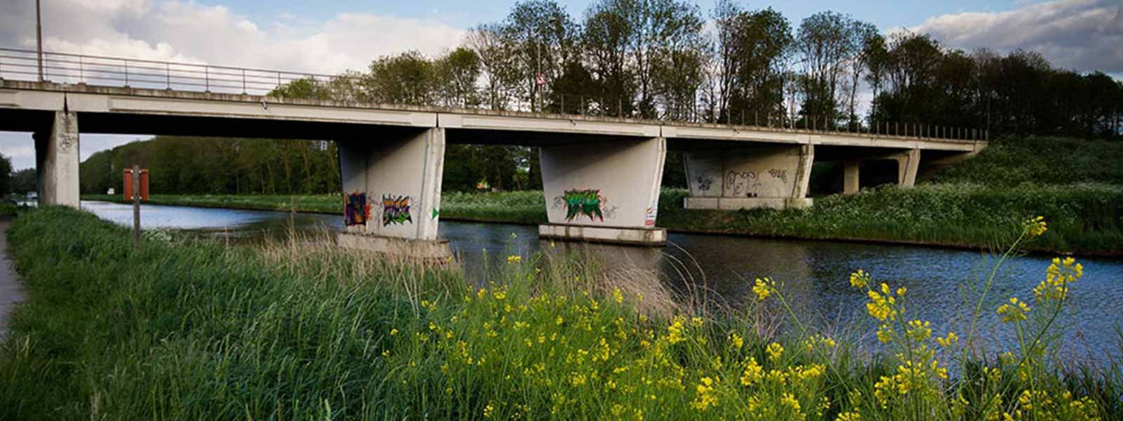 kanaal_brug_raven