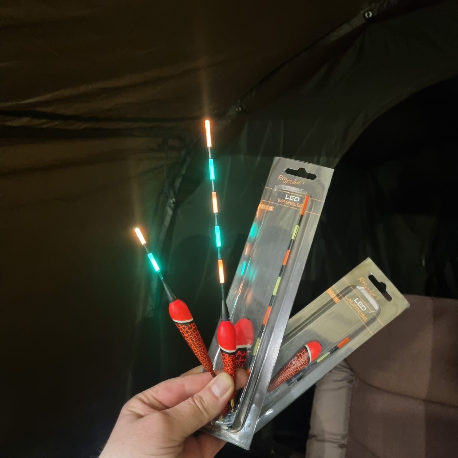 Roy Fischer - LED - Batterij Dobber Waggler - 2+2gr