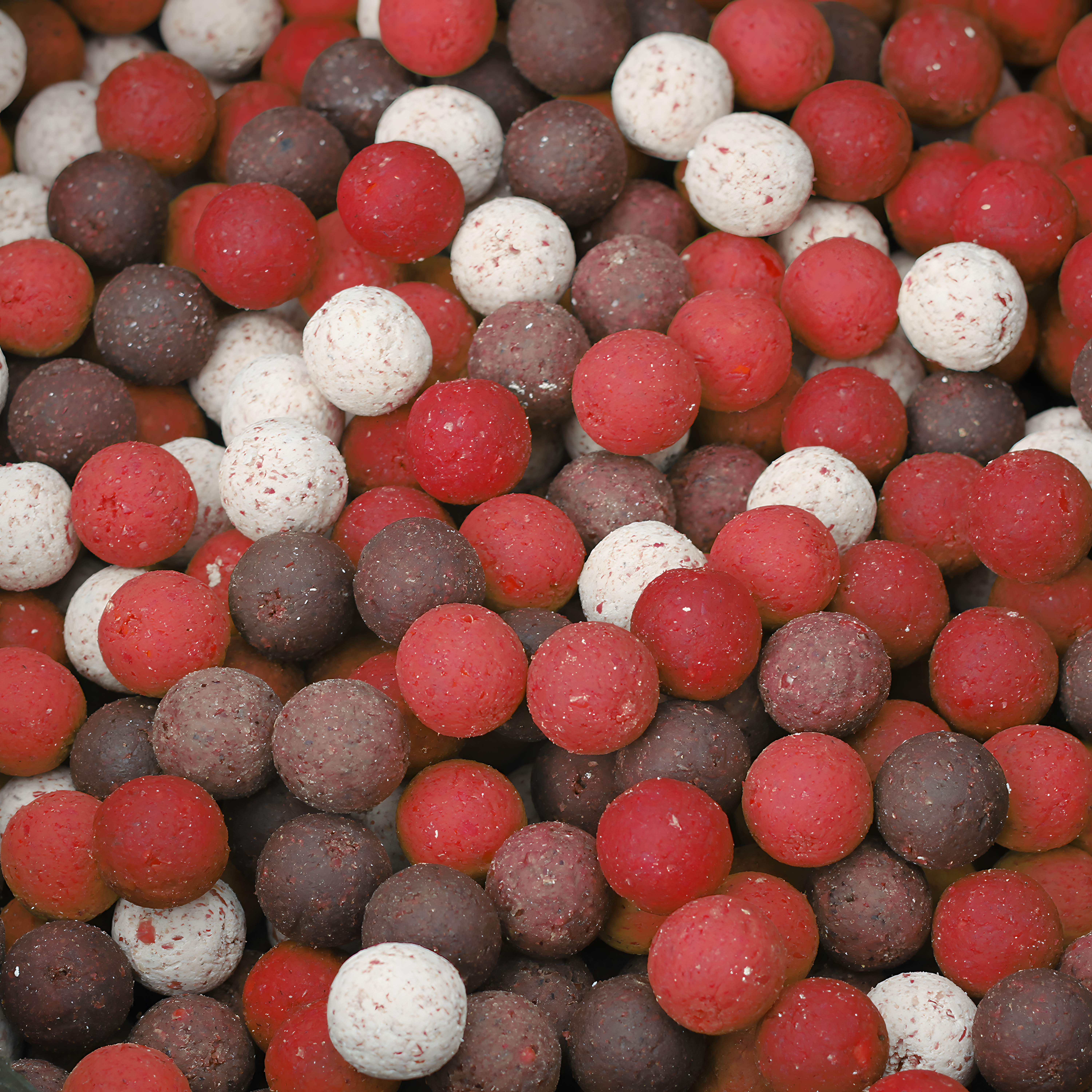 Tasty Baits Strawberry 10 Kg | Aardbei  Birdfeed | BOILIE | 20MM | met vogelzaad