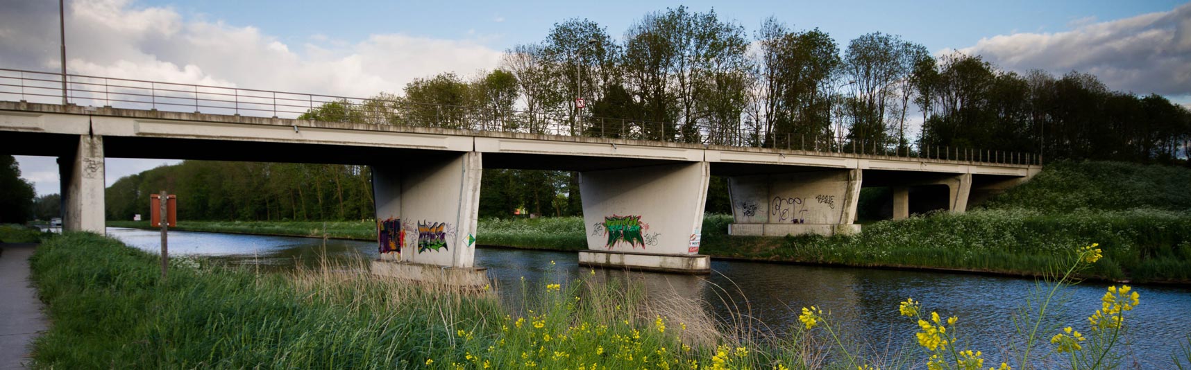 stek_met_betonnen_brug
